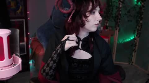 Aurorabut ur dad just calls me Rory online show from February 1, 3:39 pm