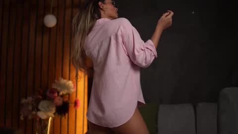 Alex online show from October 27, 5:51 am