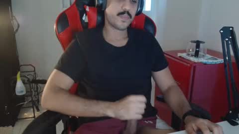 brasilianonca online show from April 14, 7:28 pm