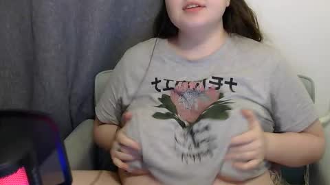 Emma online show from February 14, 9:06 pm