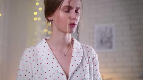 Eli online show from March 4, 7:32 pm