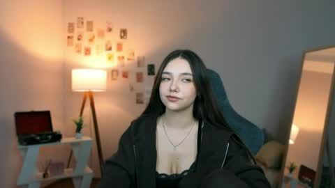 Rachel online show from April 16, 8:09 pm