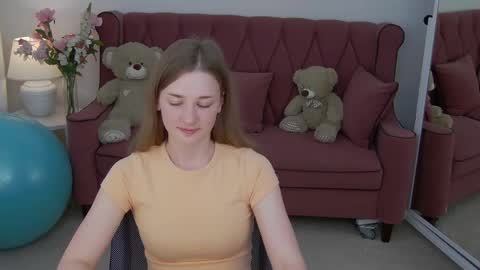 Bree online show from April 14, 11:35 am