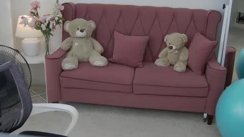 Bree online show from April 16, 11:32 am