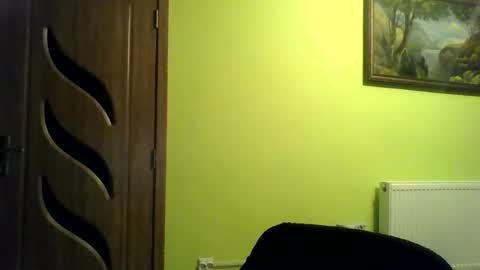 Brenda online show from February 17, 4:55 am