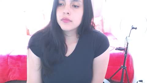 Snapshot of brendasantos_77 chatting on October 10, 1:17 pm brendasantos_77 online show from October 10, 1:17 pm