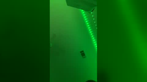 brennab online show from April 21, 1:42 am