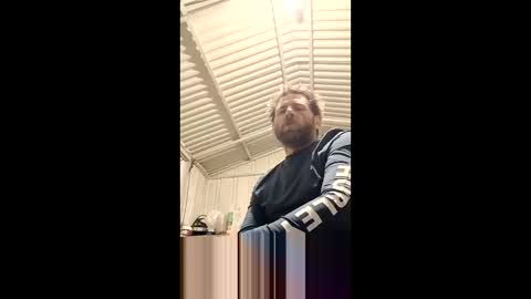 brennan7582 online show from April 23, 2:41 am