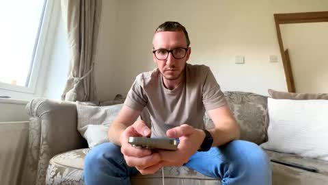 brettbigdee online show from May 15, 11:51 am