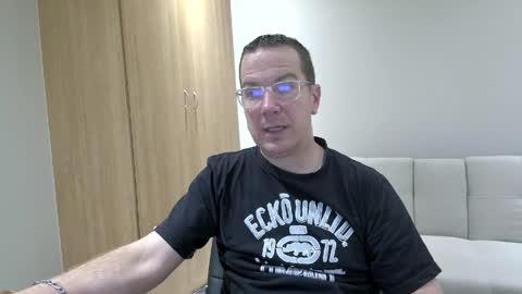 Brett online show from April 9, 6:35 pm