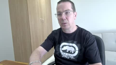 Brett online show from April 4, 12:12 pm