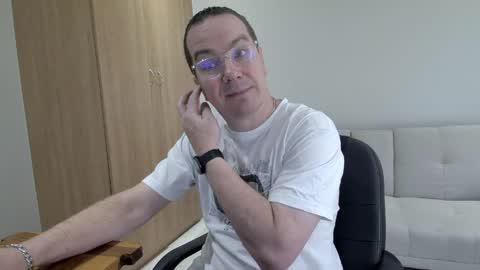 Brett online show from April 2, 1:51 pm