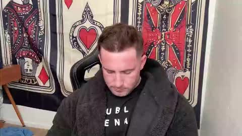 Brett Mycles online show from December 19, 9:10 pm