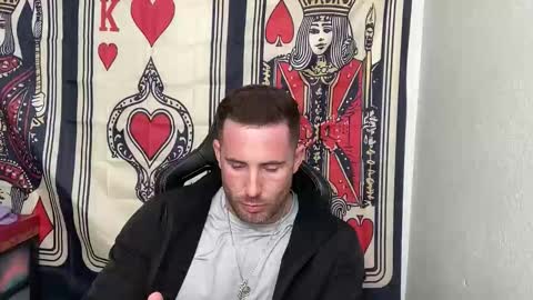 Brett Mycles online show from November 17, 8:33 pm