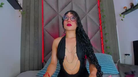 B R I A  online show from April 22, 2:52 am