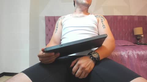 Brian  Chiki online show from February 5, 1:15 am