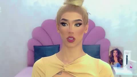 BRIANA online show from March 20, 8:19 am