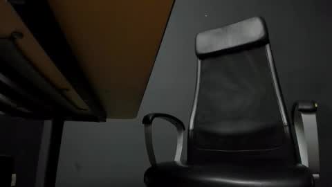 Brian online show from February 7, 7:11 am