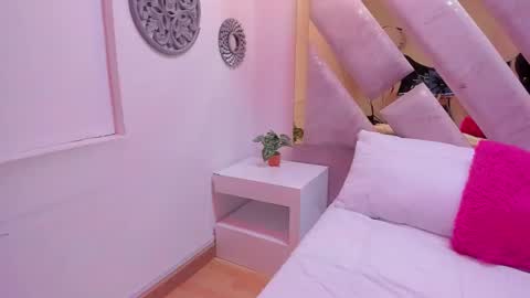 Brianna  online show from October 22, 12:29 pm