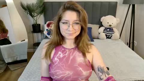 Snapshot of briarwynn chatting on October 22, 8:10 pm briarwynn online show from October 22, 8:10 pm