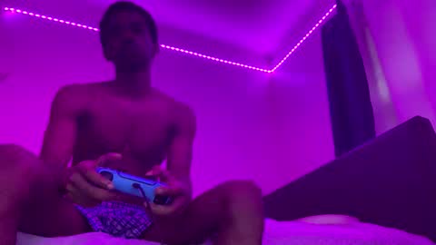 brick280446 online show from March 30, 10:43 pm