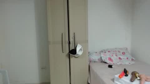 brida_angela29 online show from April 21, 12:23 pm