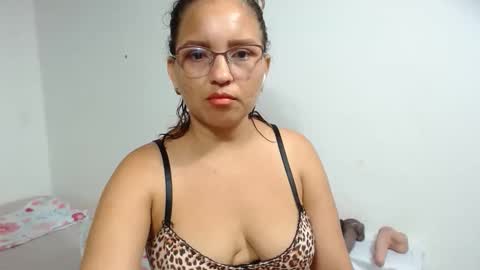 brida_angela29 online show from April 19, 12:17 pm
