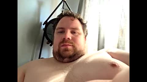 bridgeedude28 online show from April 9, 11:16 am