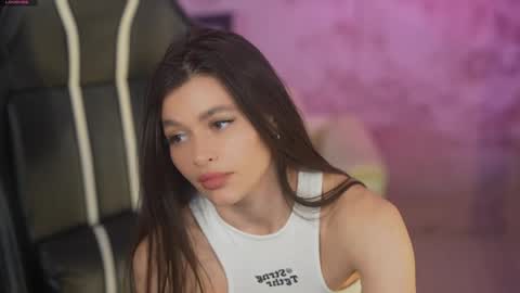 Diamonds Girls online show from April 20, 6:11 pm