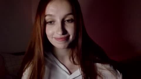 bright_naughty online show from December 14, 6:25 pm