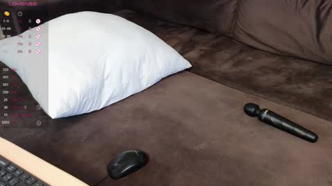 Amina Adelina online show from February 20, 2:33 am