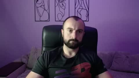 brindlefly69 online show from October 11, 11:15 am