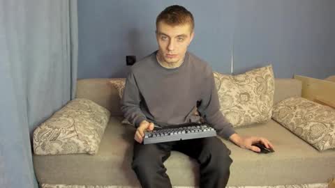 bristlebback online show from March 22, 5:28 pm