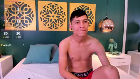 Britany and Anthony online show from December 29, 12:01 pm