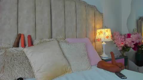 brithanyparker_ online show from July 7, 6:04 am