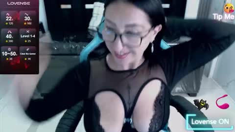 Britney  online show from February 20, 6:19 am