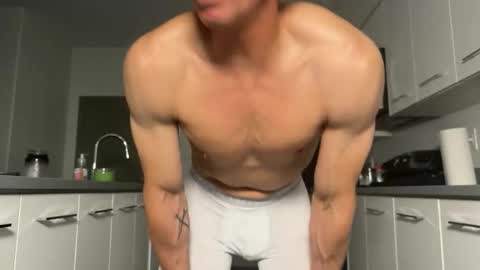 Snapshot of brodybiggs chatting on October 3, 1:04 am Brody Biggs online show from October 3, 1:04 am