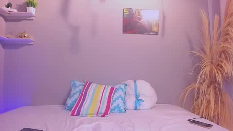 Brook online show from February 4, 2:37 am