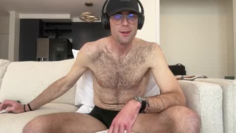 brooks619 online show from February 2, 9:00 pm