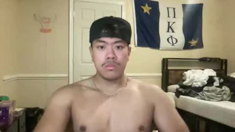 bronoslide online show from April 16, 9:42 am