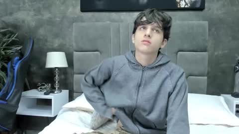 Bruce Hans online show from October 9, 11:59 am