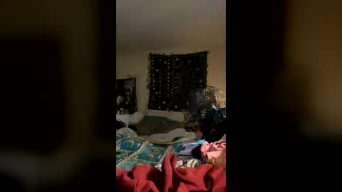 Brujaxgrey online show from July 5, 6:59 pm