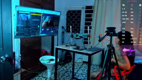 ZOE online show from April 12, 2:10 pm