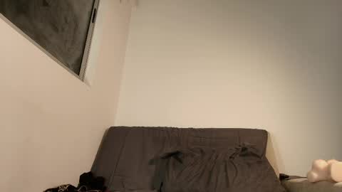 bry_alx online show from April 10, 6:30 am