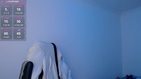 bryamado online show from February 3, 1:57 am