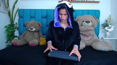 Bryan online show from February 24, 11:13 am