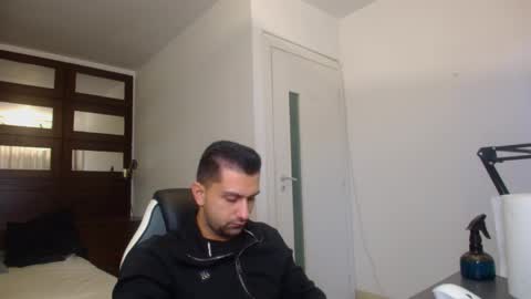 BryceReign online show from April 7, 4:47 am