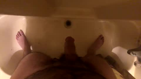 Snapshot of bubbahunter69 chatting on February 9, 10:11 pm bubbahunter69 online show from February 9, 10:11 pm