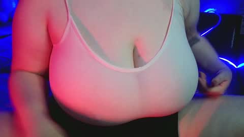 Nancy 3 online show from December 29, 5:44 pm