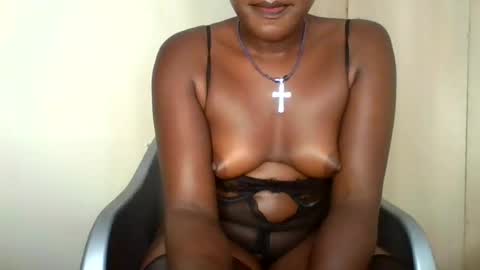 bubblebun_1 online show from July 26, 6:16 pm